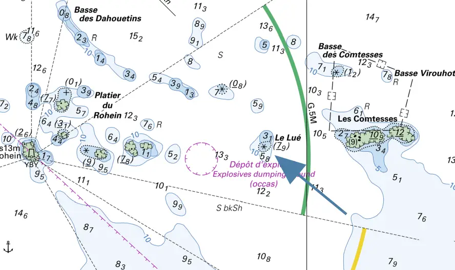Extrait d'une carte du shom - surveiller les roches pour naviguer en bretagne nord.